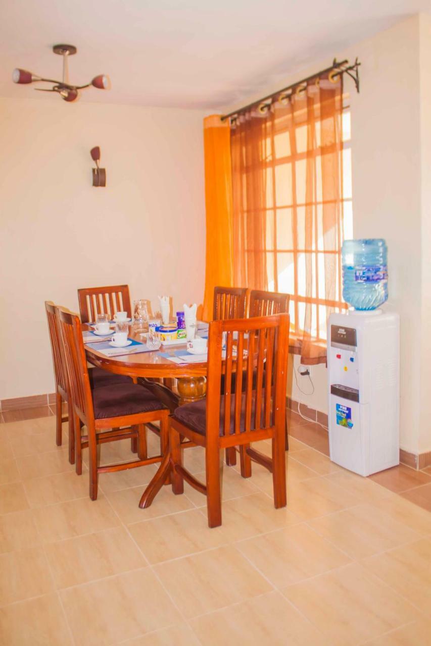 Joy Comfort Homestay Nairobi Extérieur photo